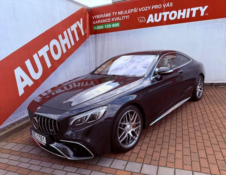 Mercedes-Benz Třídy S Kupé 4,0 l 450 kw