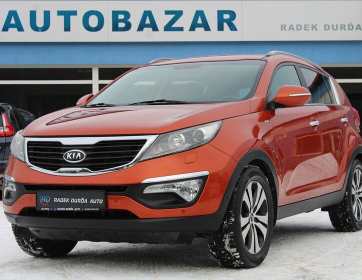 KIA Sportage SUV 2,0 l 120 kw