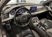 Audi S8 Sedan / Limuzína 4,0 l 445 kw