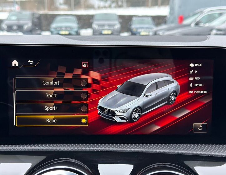 Mercedes-Benz CLA Kombi 2,0 l 310 kw