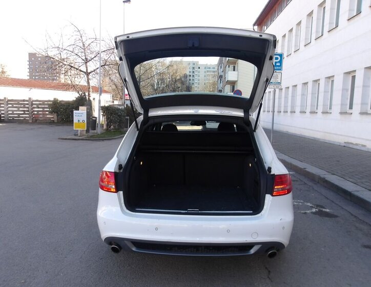 Audi A4 Kombi 3,0 l 176 kw