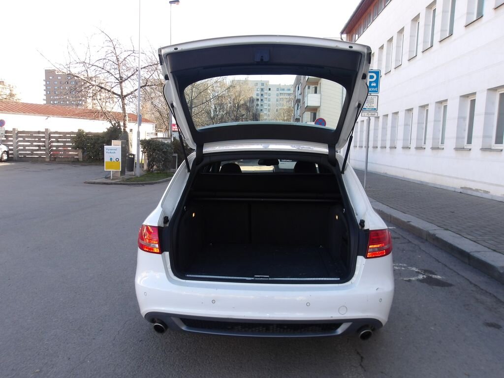 Audi A4 Kombi 3,0 l 176 kw