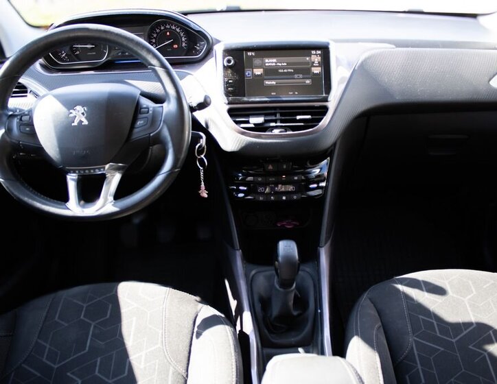 Peugeot 2008 SUV / Terénní 1,2 l 60 kw