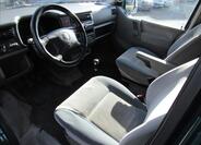 Volkswagen Multivan 9