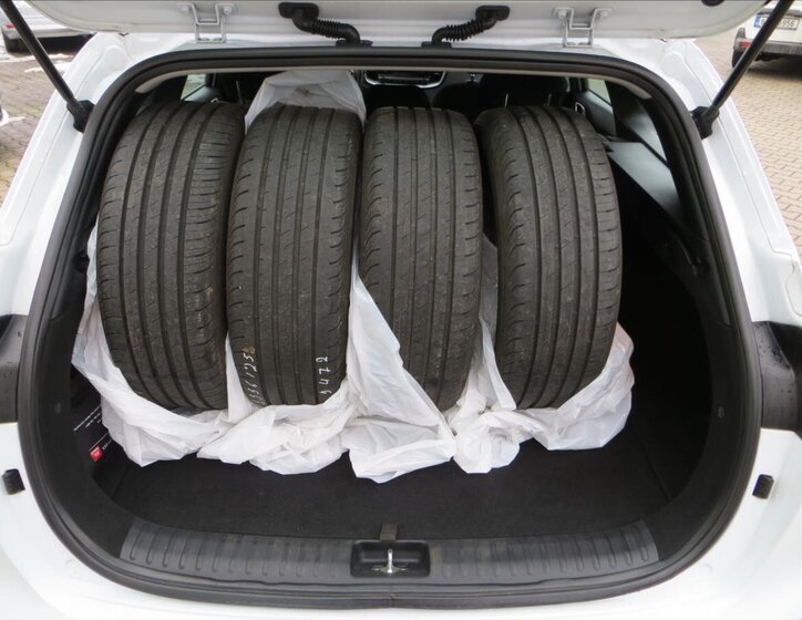 KIA Ceed Kombi 998,0 73 kw