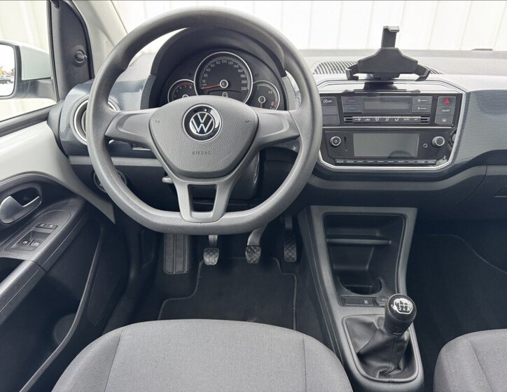 Volkswagen up! 28