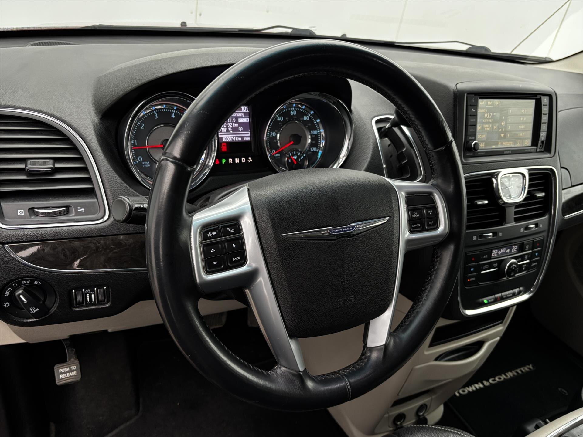 Chrysler Town & Country MPV 3,6 l 211 kw