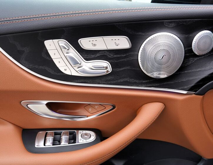 Mercedes-Benz Třídy E 18