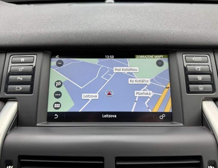 Land Rover Discovery Sport SUV 2,0 l 132 kw