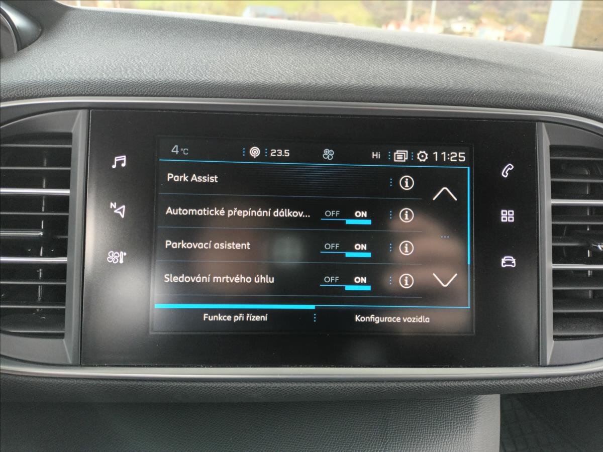 Peugeot 308 Hatchback 2,0 l 130 kw