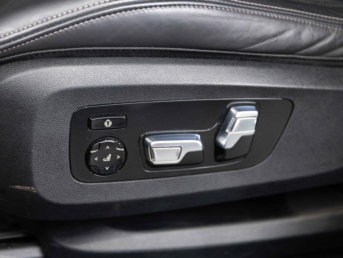 BMW X6 SUV 3,0 l 250 kw