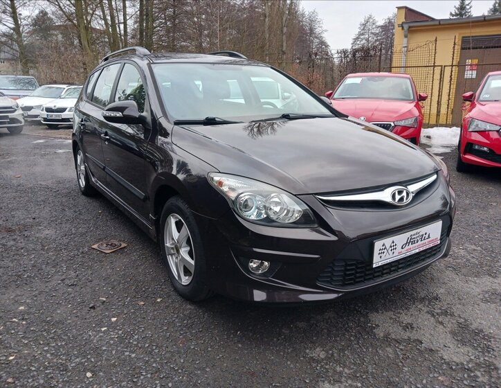 Hyundai i30 Kombi 1,4 l 80 kw