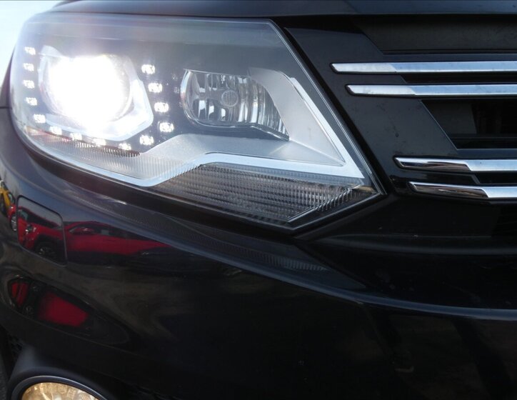 Volkswagen Tiguan SUV / Terénní 2,0 l 103 kw