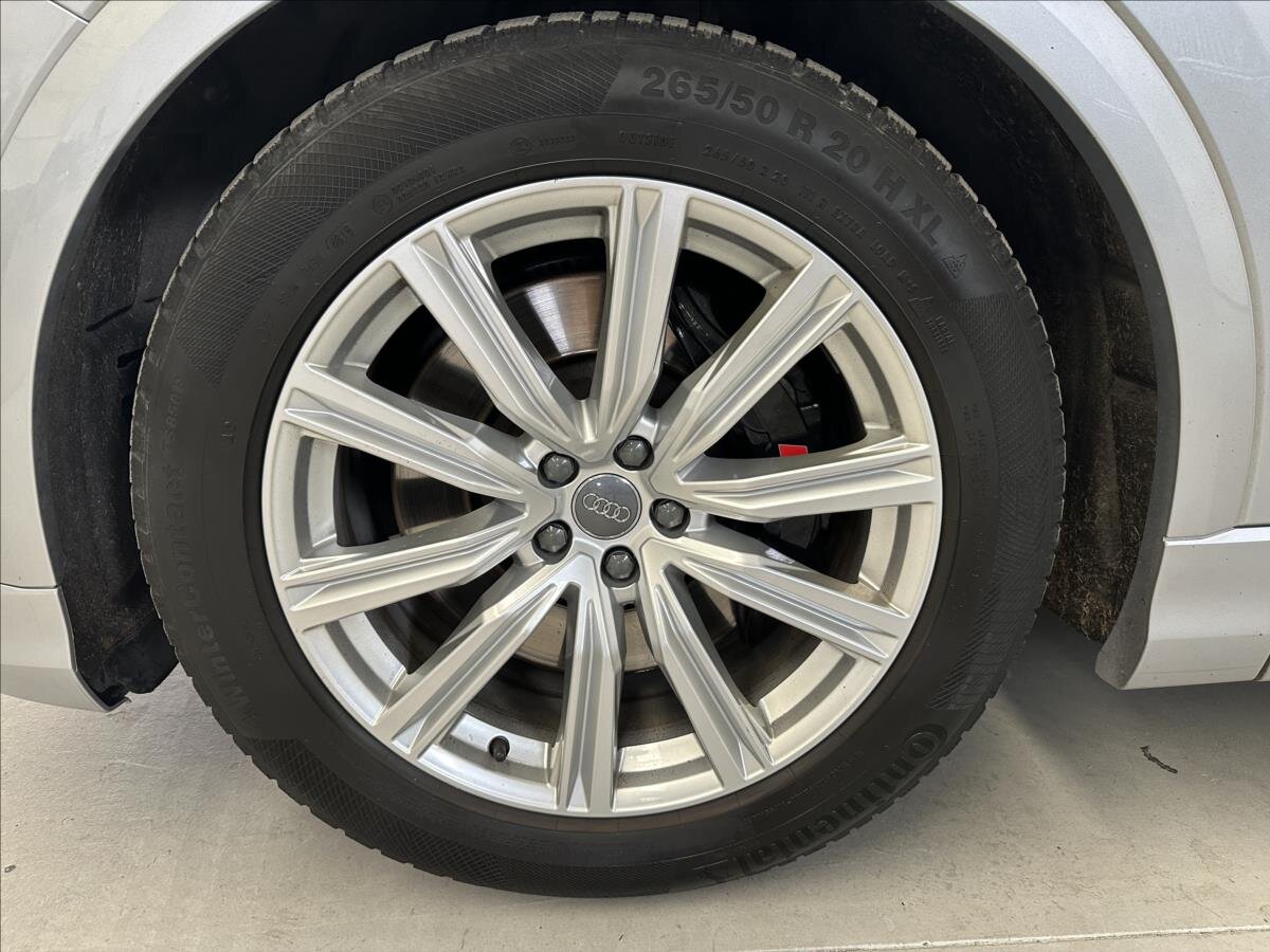 Audi SQ8 SUV 4,0 l 373 kw