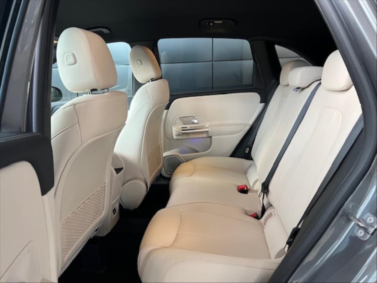 Mercedes-Benz Třídy B Hatchback 2,0 l 110 kw