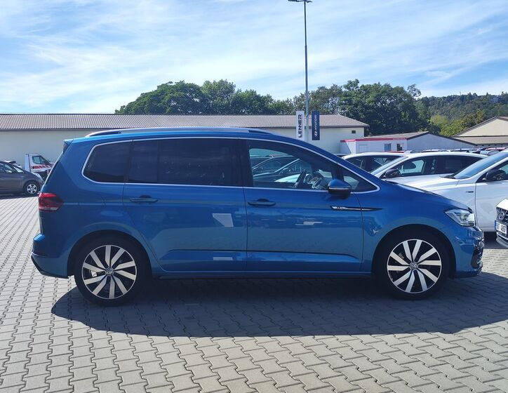 Volkswagen Touran 4