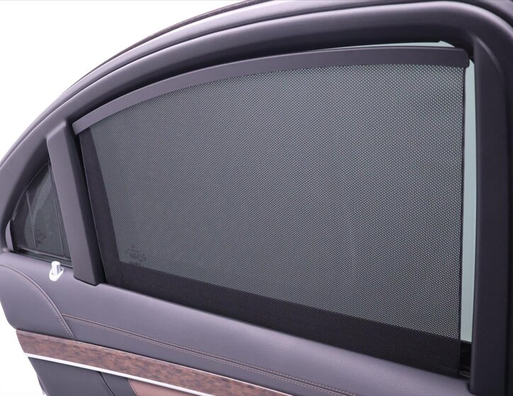 Mercedes-Benz Třídy S Sedan / Limuzína 4,7 l 335 kw