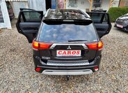 Mitsubishi Outlander SUV / Terénní 2,4 l 165 kw
