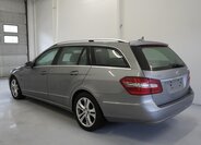 Mercedes-Benz Třídy E Kombi 2,1 l 150 kw