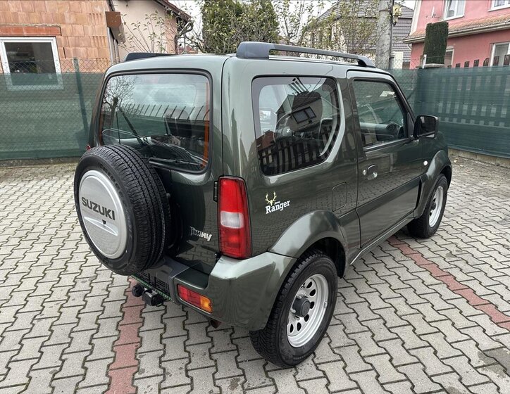 Suzuki Jimny 3