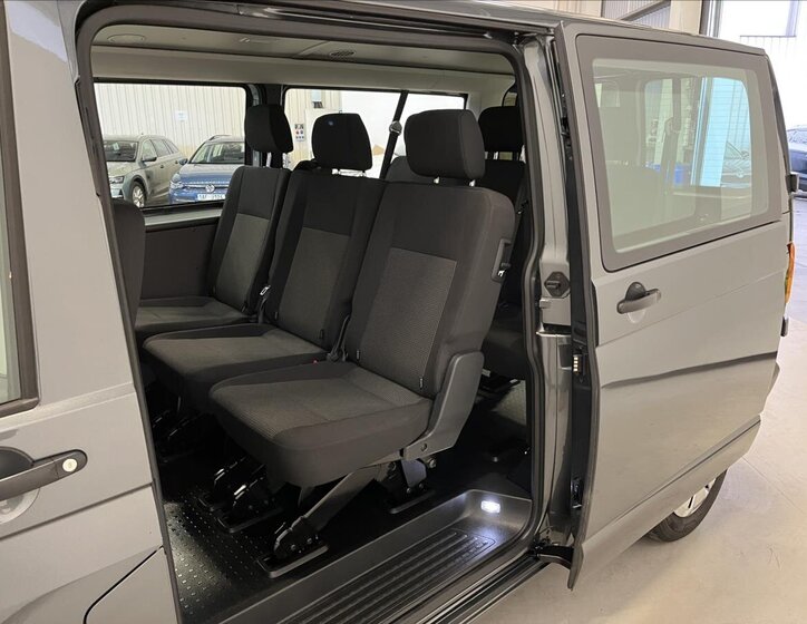 Volkswagen Transporter 21