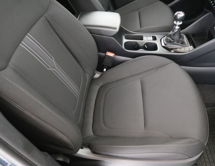 Hyundai Tucson SUV 1,6 l 110 kw