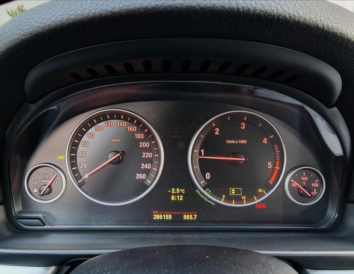 BMW Řada 5 Kombi 2,0 l 135 kw