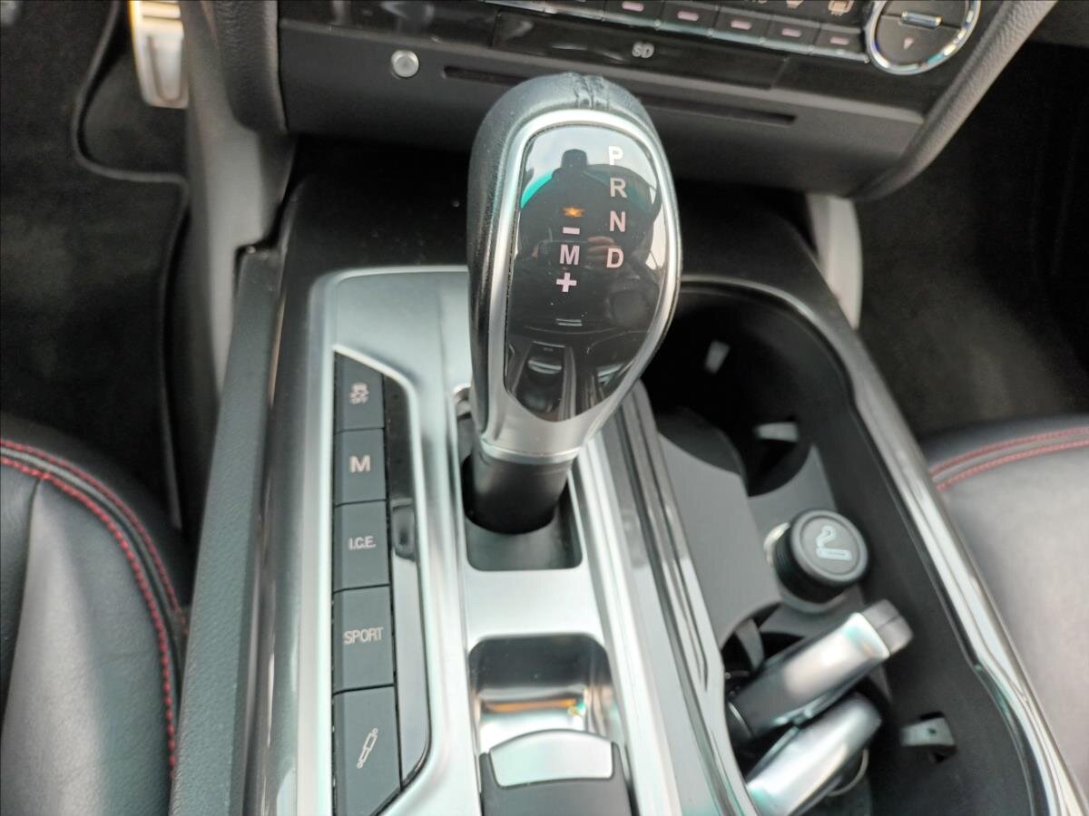 Maserati Ghibli Sedan 3,0 l 243 kw