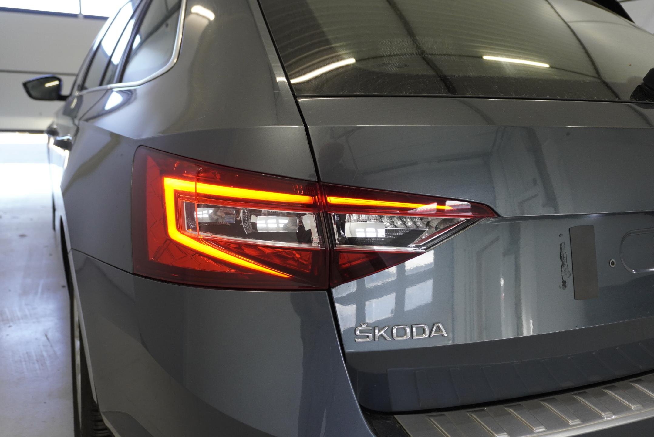 Škoda Superb Kombi 1,5 l 110 kw