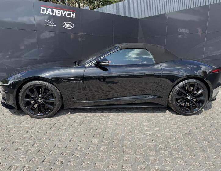 Jaguar F-Type 7