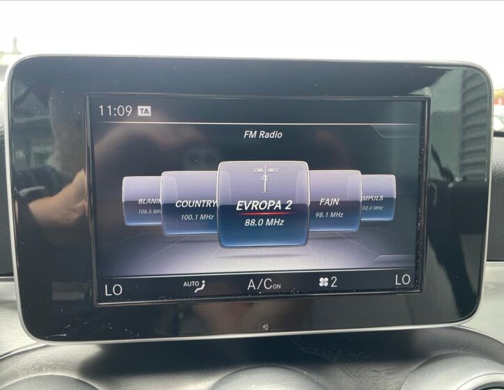 Mercedes-Benz Třídy C Kabriolet 2,1 l 125 kw