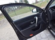 Renault Latitude Sedan / Limuzína 2,0 l 110 kw