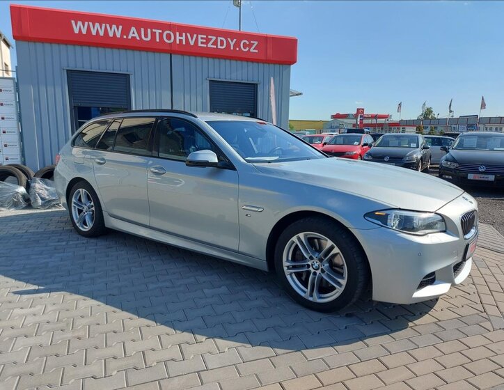 BMW Řada 5 Kombi 3,0 l 230 kw