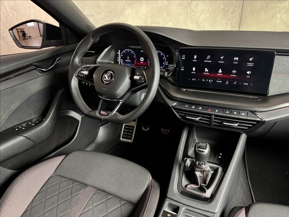 Škoda Octavia Sedan / Limuzína 2,0 l 180 kw