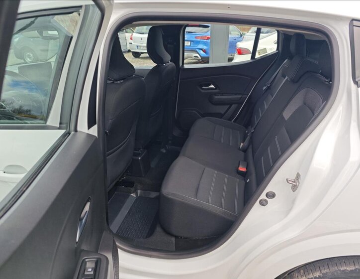 Dacia Sandero Hatchback 999,0 67 kw