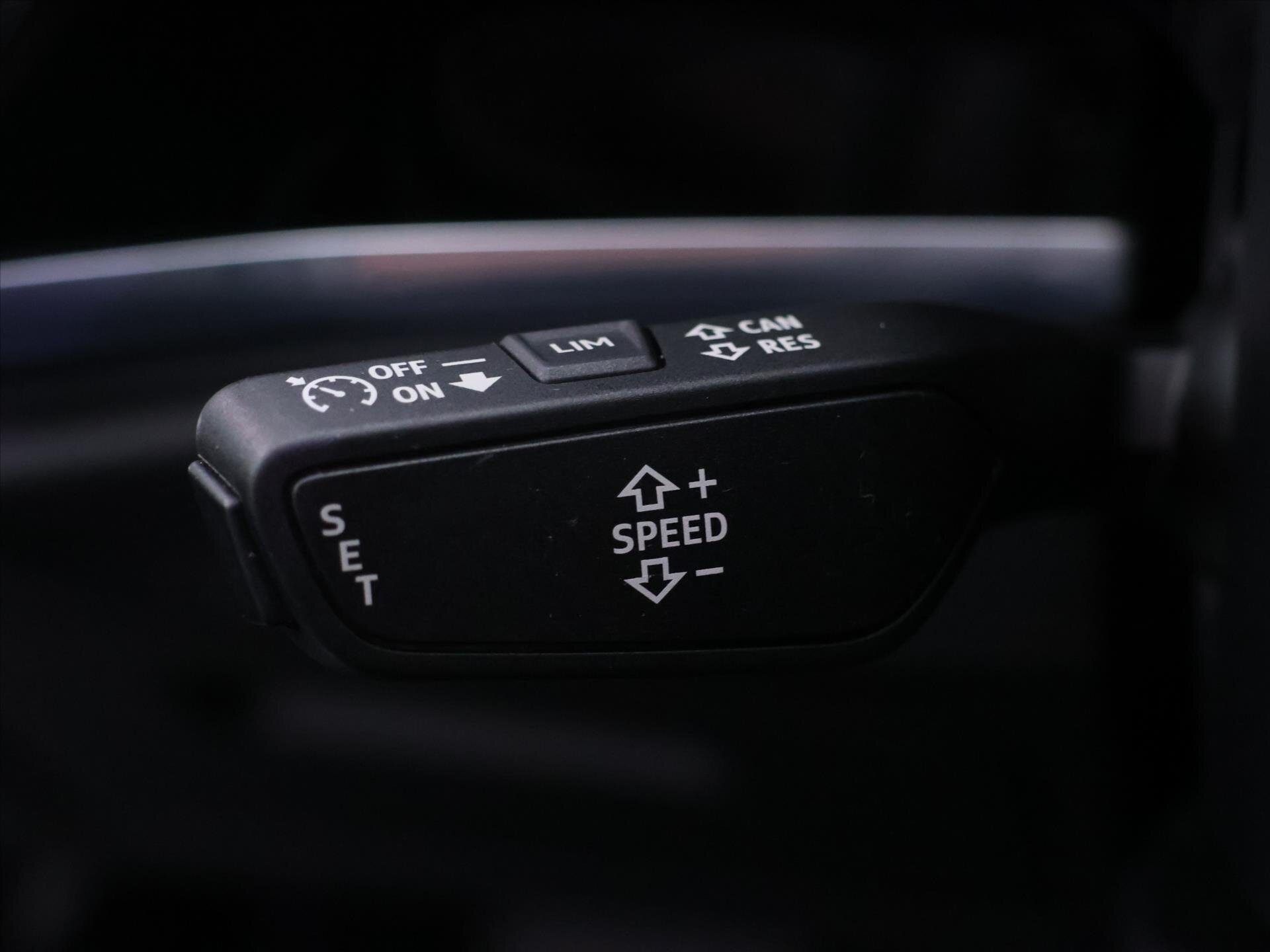 Audi Q3 SUV / Terénní 1,5 l 110 kw