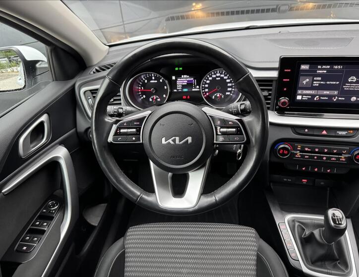 KIA Ceed 14