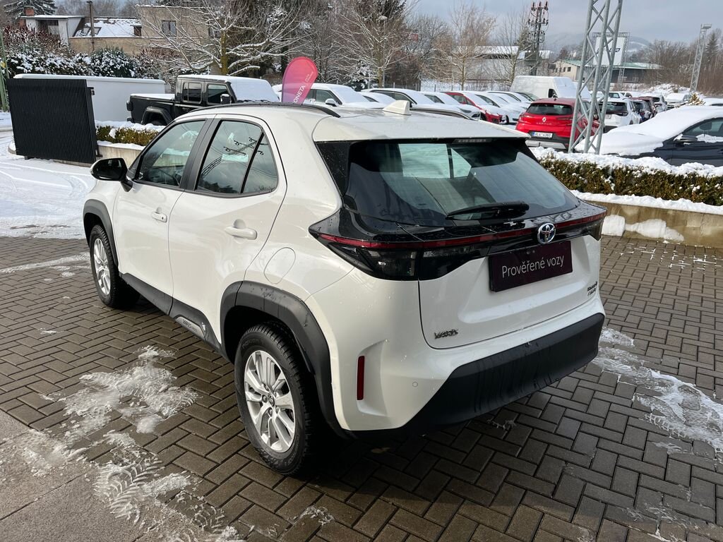 Toyota Yaris Cross SUV 1,5 l 68 kw