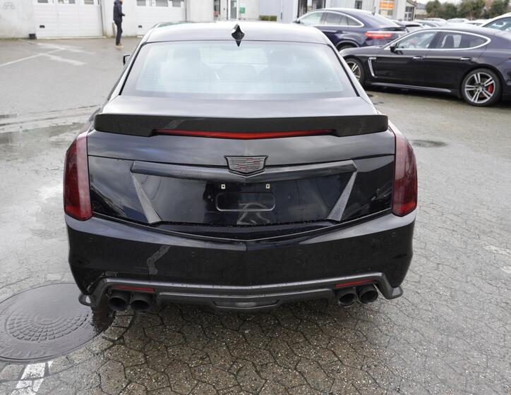 Cadillac CTS 11