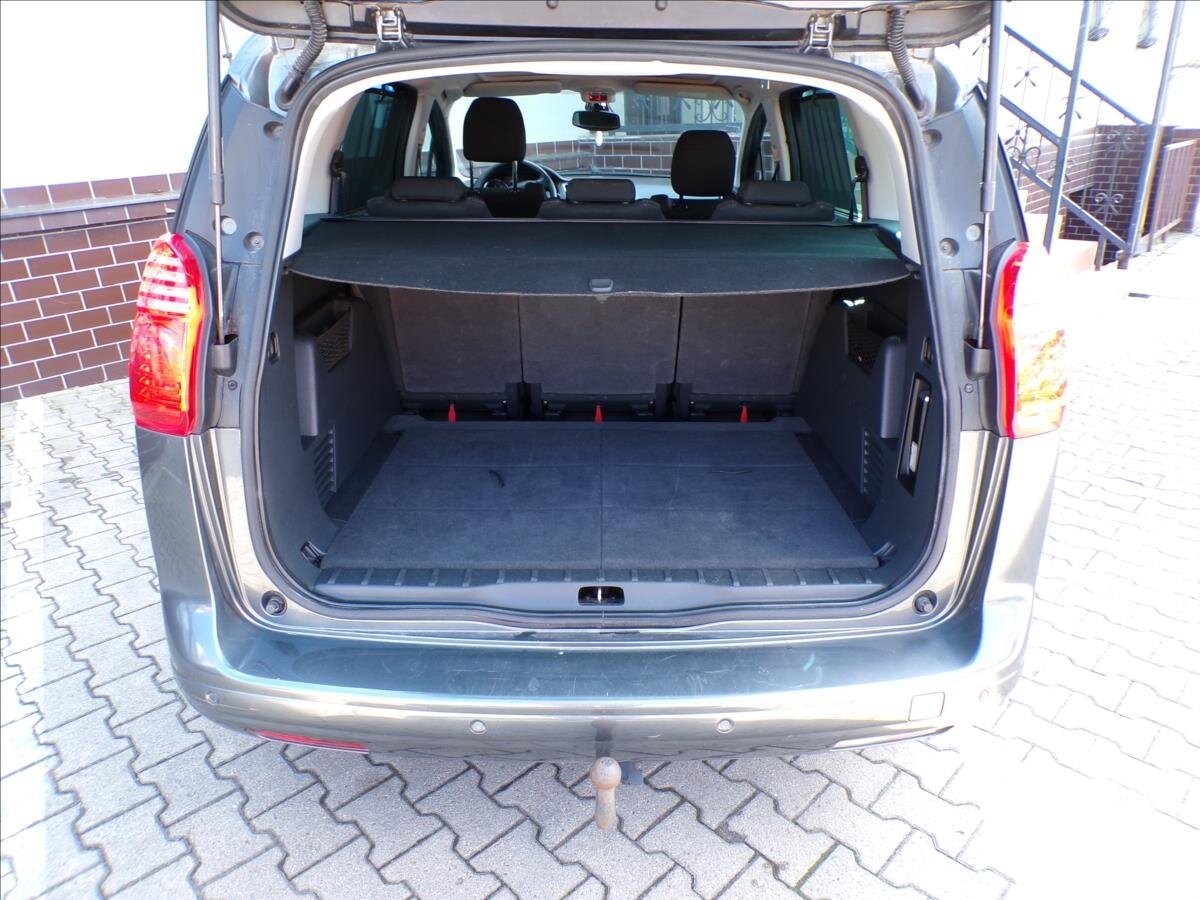 Peugeot 5008 Kombi 1,6 l 115 kw