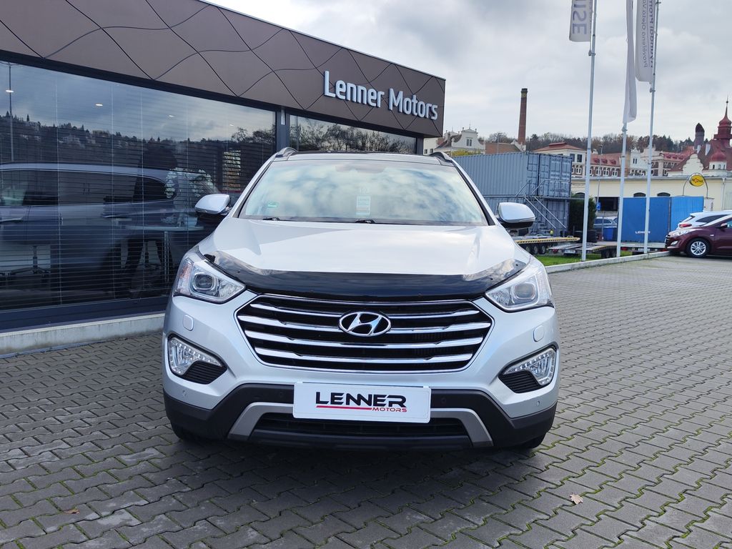 Hyundai Grand Santa Fe