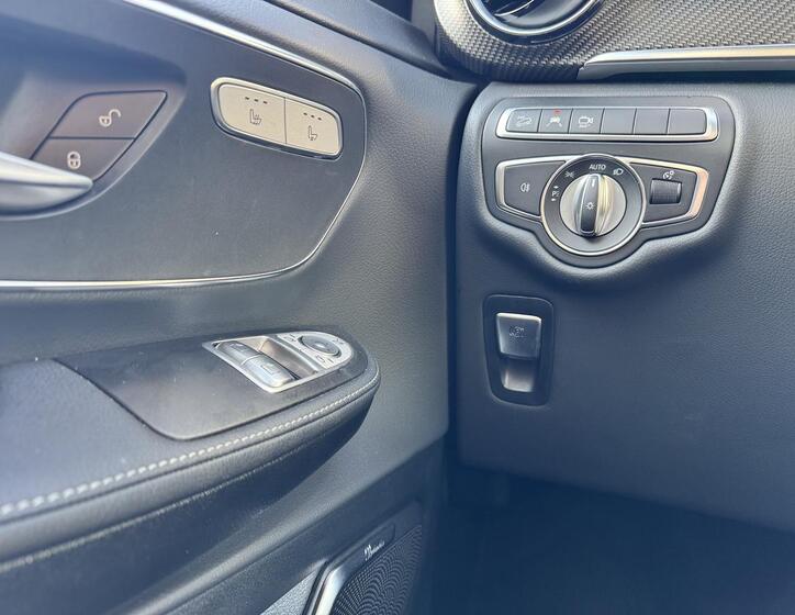 Mercedes-Benz Třídy V 13