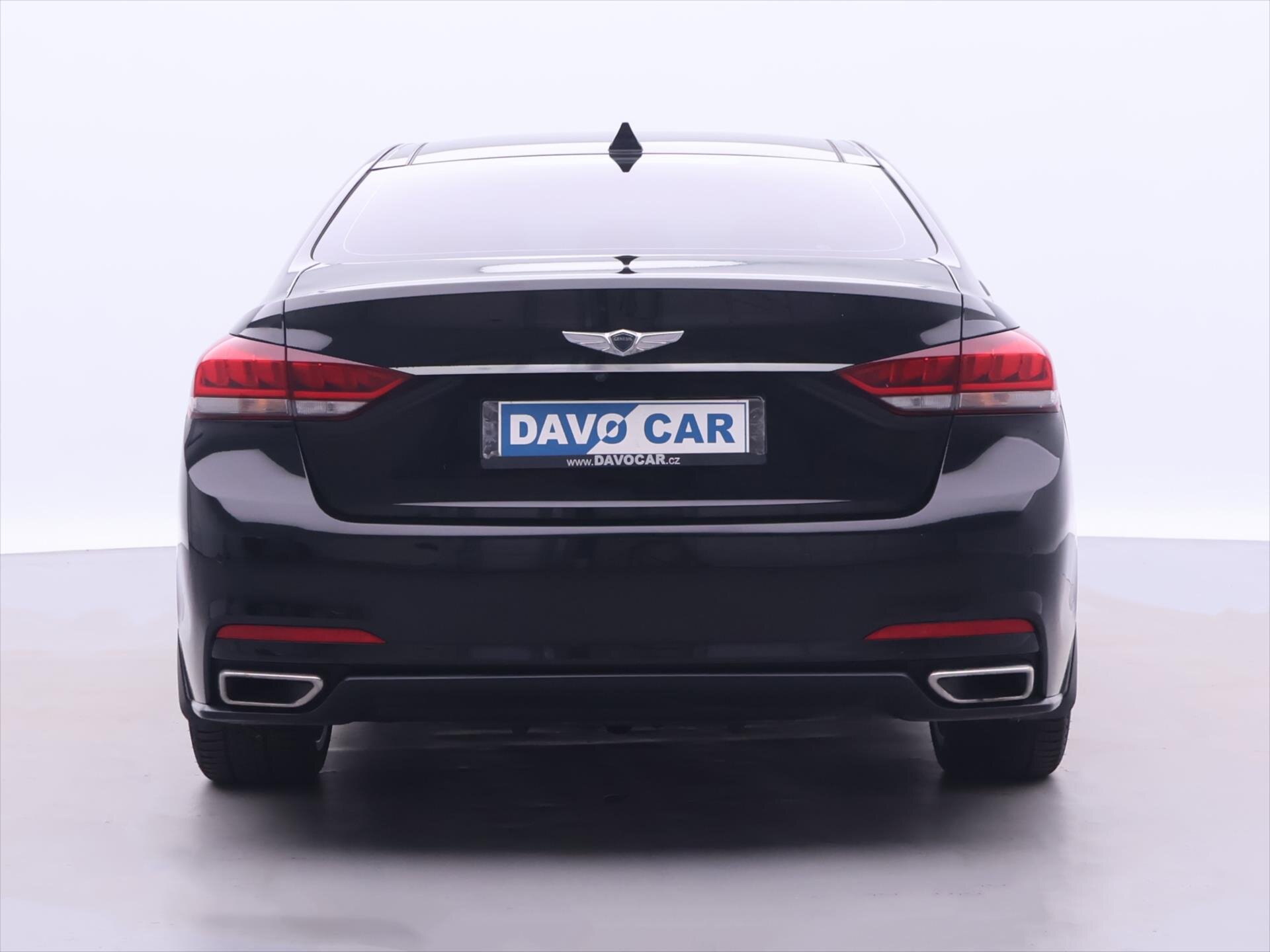 Hyundai Genesis Sedan / Limuzína 3,8 l 232 kw