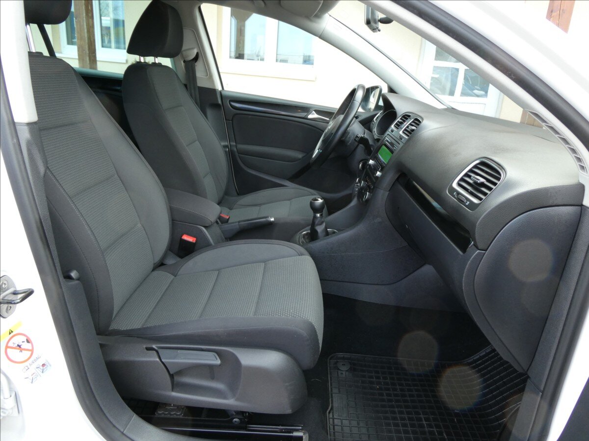 Volkswagen Golf Hatchback 1,2 l 63 kw