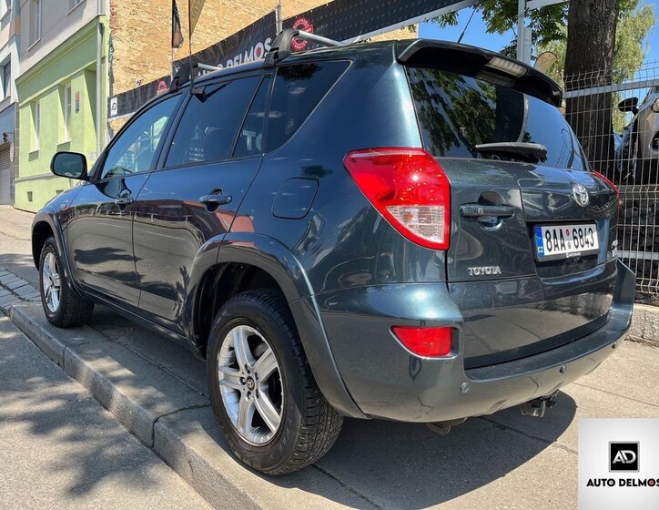 Toyota RAV4 4