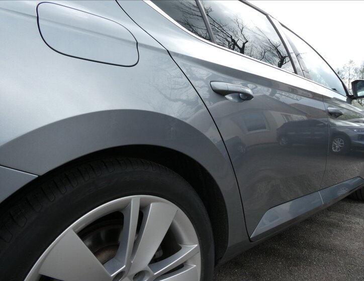 Škoda Superb Liftback 2,0 l 110 kw