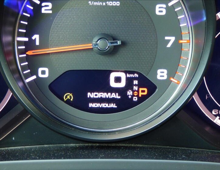 Porsche Cayenne SUV 2,9 l 324 kw