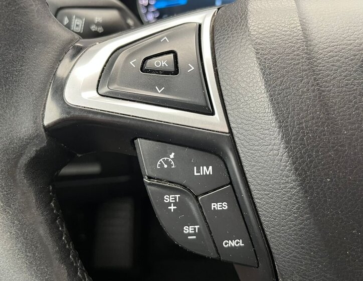 Ford S-MAX MPV 2,0 l 110 kw