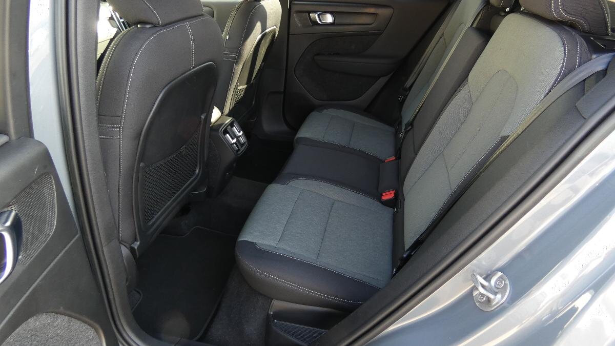 Volvo XC40 SUV / Terénní 1,5 l 95 kw