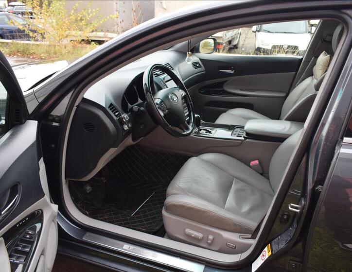 Lexus GS 450h 14